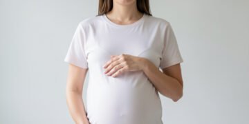 flujo transparente embarazo